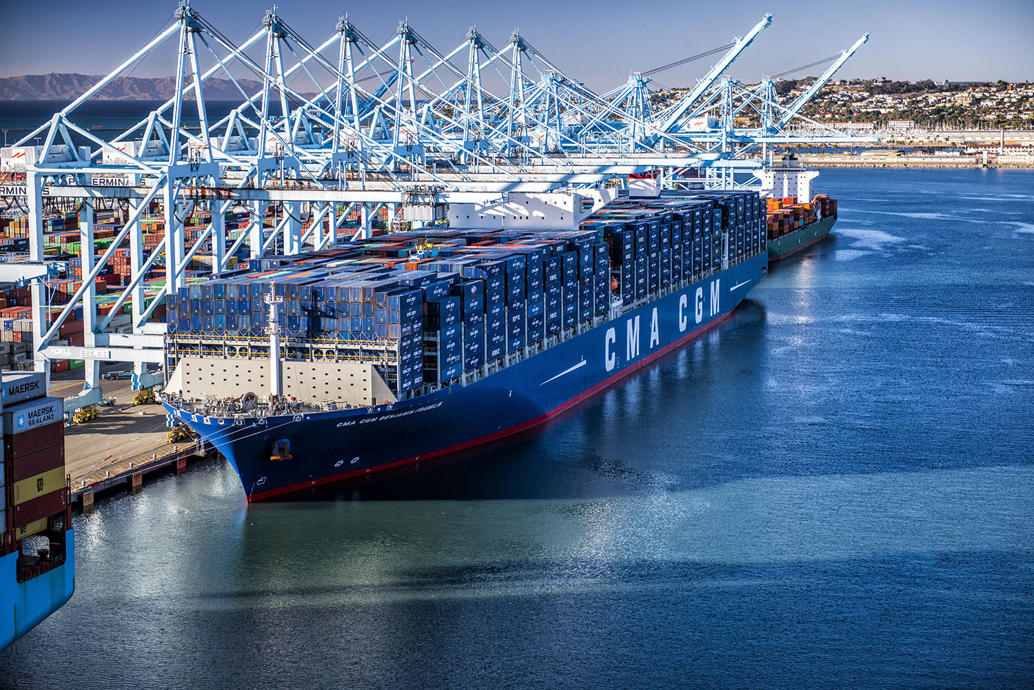 أسطول جديد لمجموعة (CMA CGM) لتغطية التجارة البحرية بين آسيا والساحل الغربي لأميركا